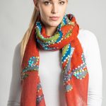 SCIARPA LANA RICAMATA